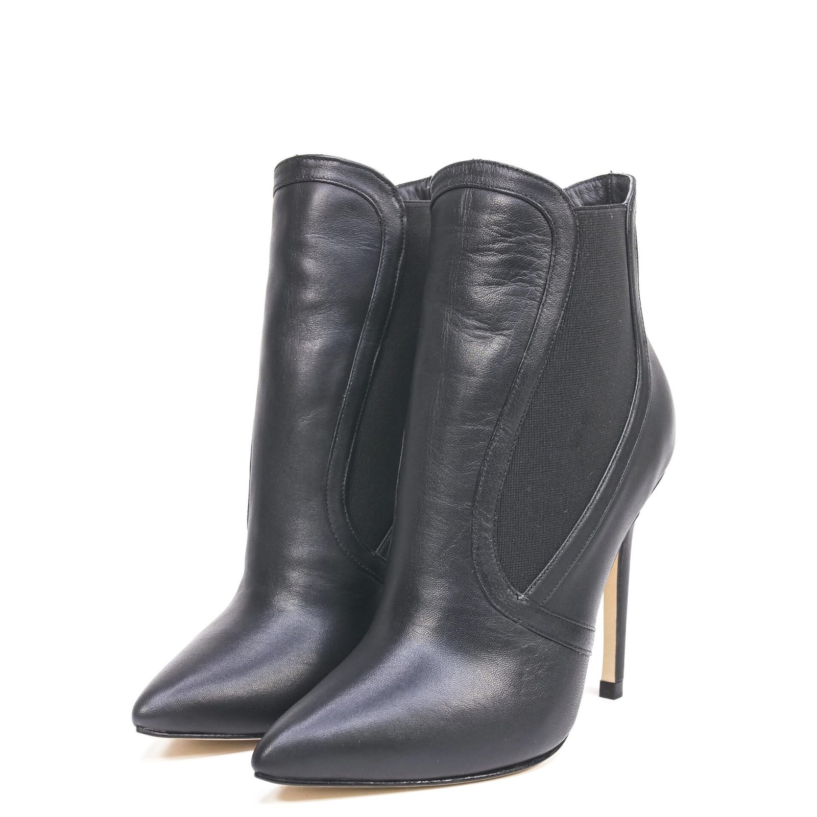 black pointed-toe boots